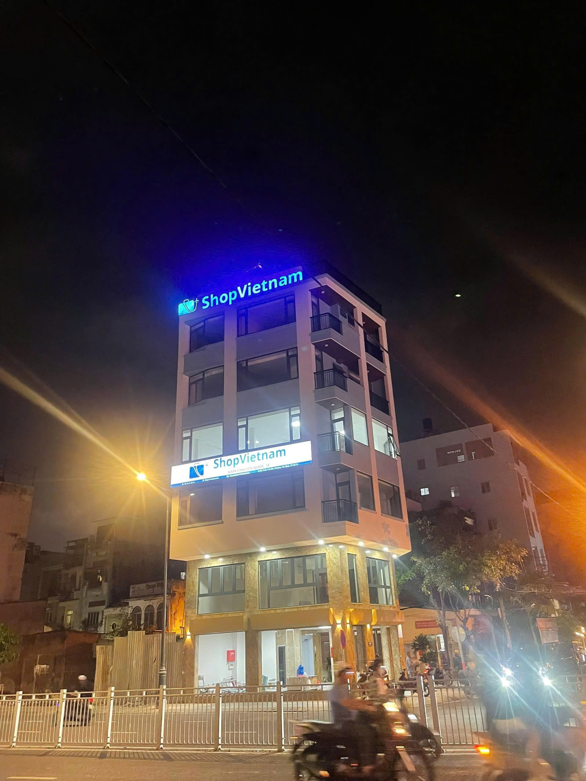 ShopVietnam Building